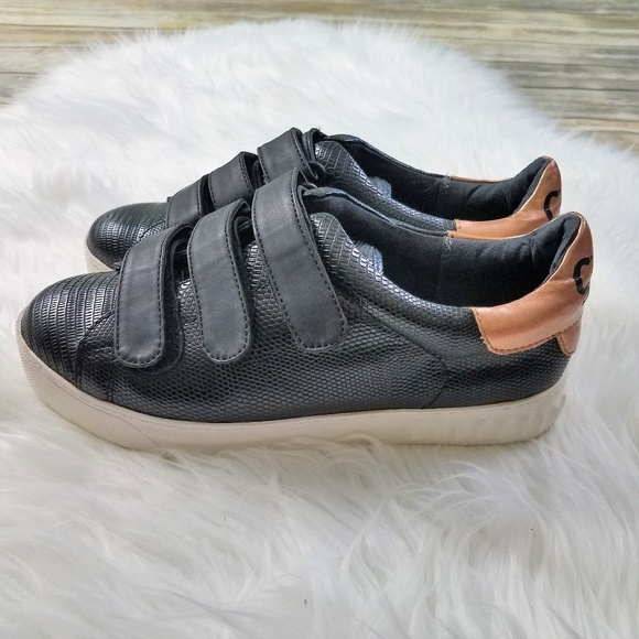 CIRCUS by SAM EDELMAN Black Velcro Chase Shoe - Picture 3 of 8